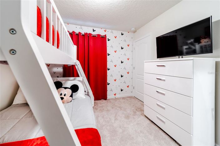 Image No.23-5 Bed Townhouse for sale