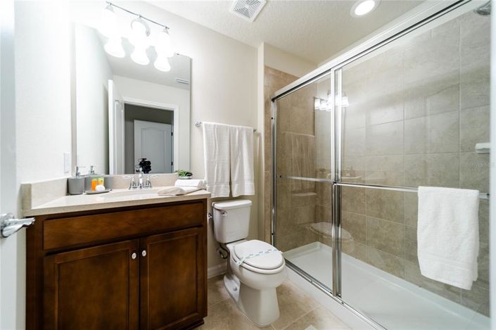 Image No.33-5 Bed Townhouse for sale