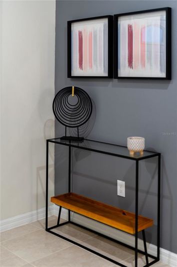 Image No.34-5 Bed Townhouse for sale