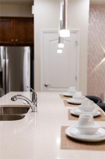 Image No.39-5 Bed Townhouse for sale