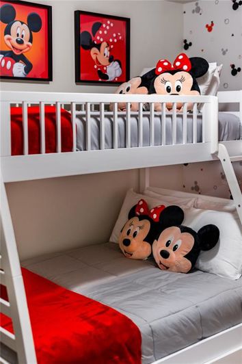 Image No.50-5 Bed Townhouse for sale