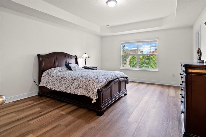 Image No.28-4 Bed Property for sale