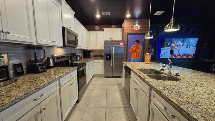 Image No.9-5 Bed Townhouse for sale