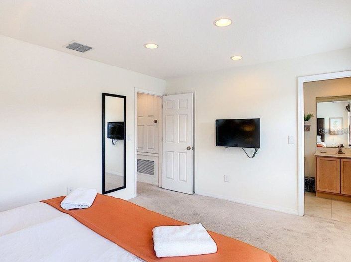 Image No.18-3 Bed Townhouse for sale