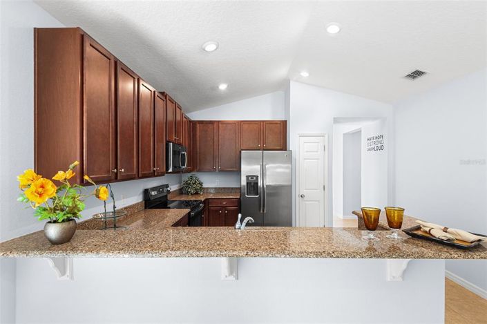 Image No.12-4 Bed Property for sale