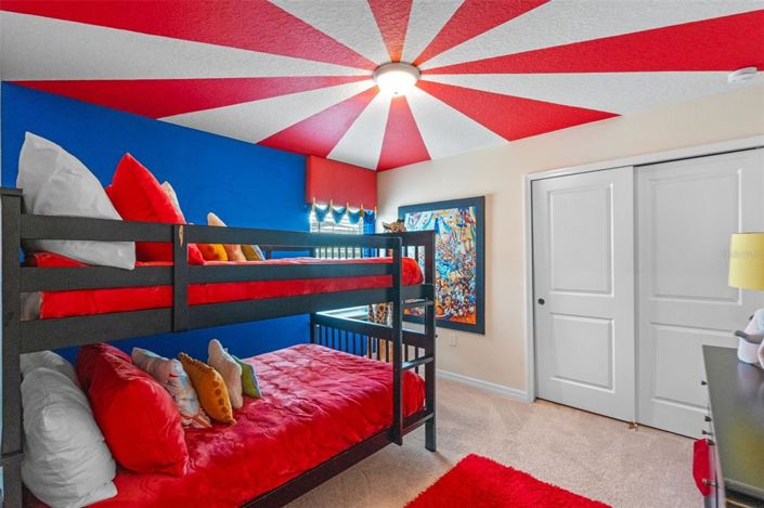 Image No.31-10 Bed Property for sale