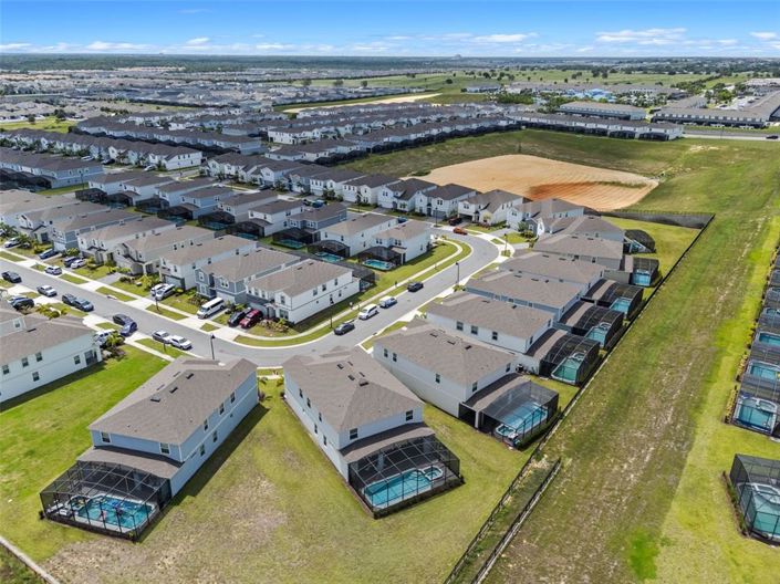 Image No.71-10 Bed Property for sale