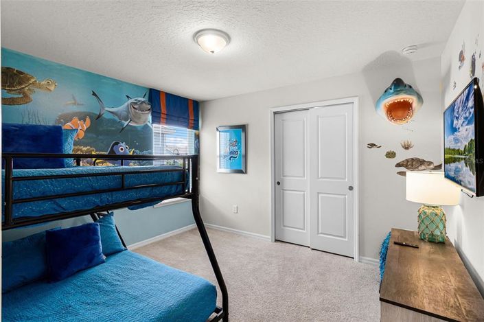 Image No.42-10 Bed Property for sale