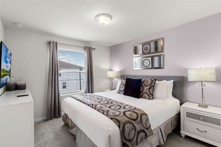 Image No.44-10 Bed Property for sale