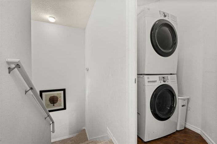 Image No.24-4 Bed Townhouse for sale