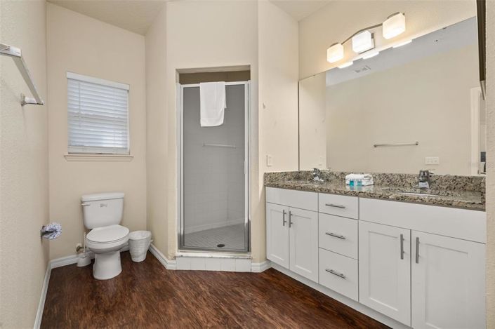 Image No.37-4 Bed Townhouse for sale