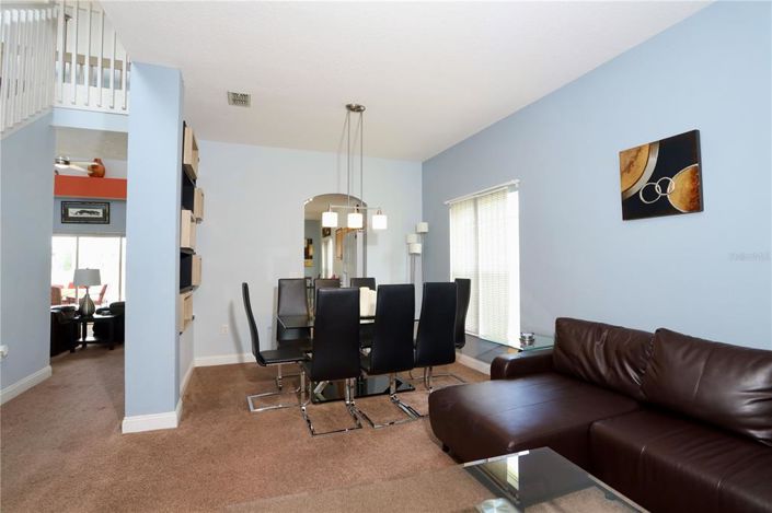 Image No.11-5 Bed Property for sale