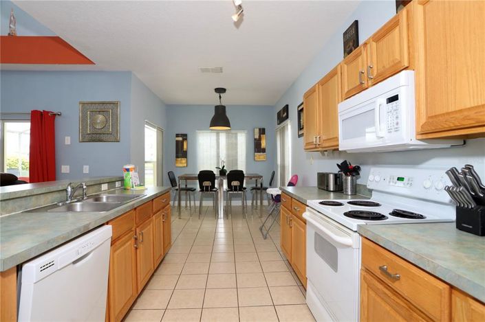 Image No.13-5 Bed Property for sale