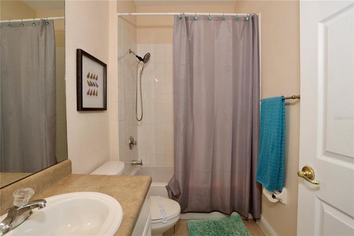 Image No.24-5 Bed Property for sale