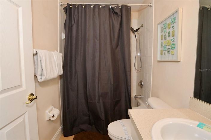 Image No.39-5 Bed Property for sale