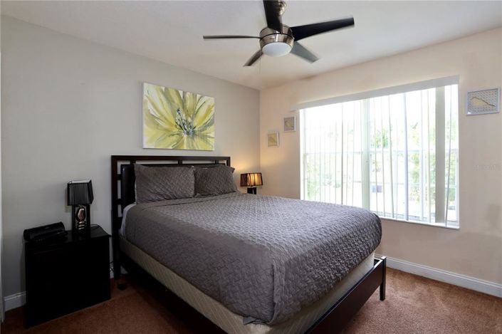 Image No.41-5 Bed Property for sale