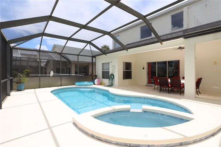 Image No.48-5 Bed Property for sale