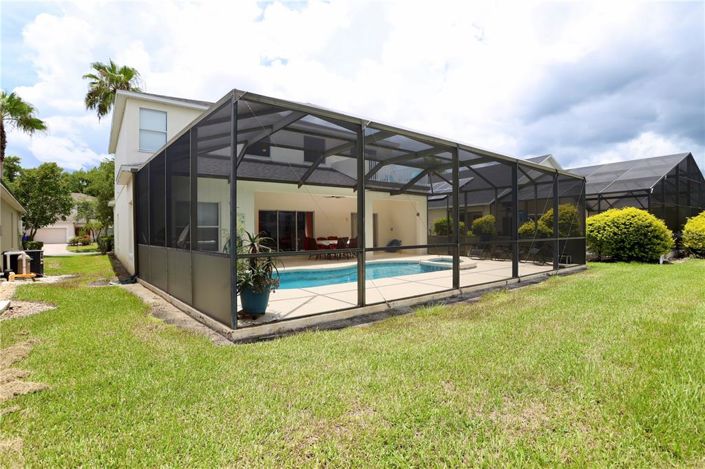 Image No.55-5 Bed Property for sale