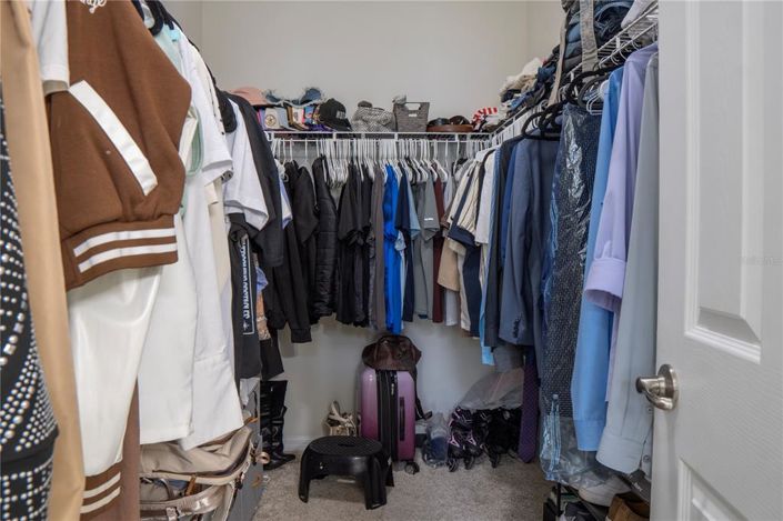 Image No.18-4 Bed Property for sale