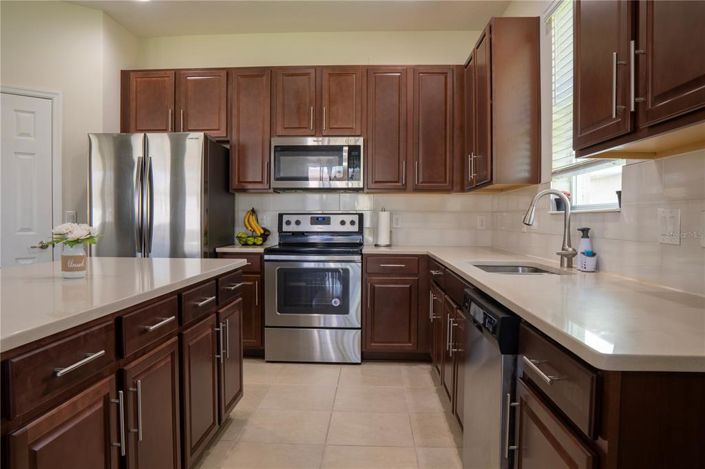 Image No.5-4 Bed Property for sale