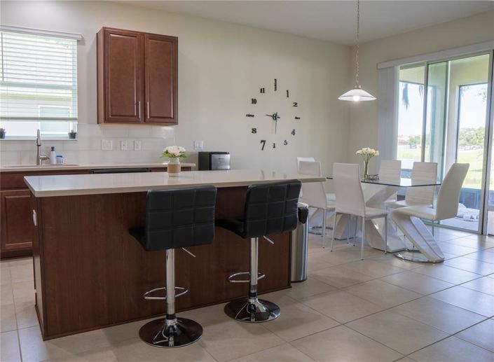 Image No.6-4 Bed Property for sale