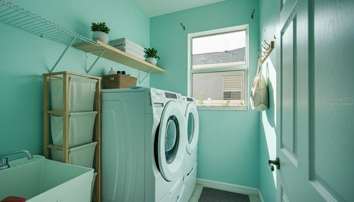 Image No.17-4 Bed Property for sale