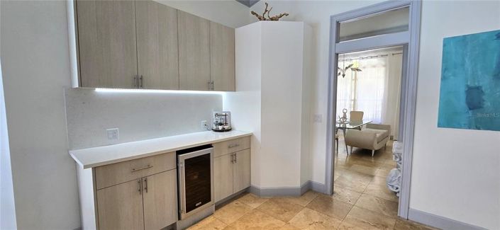 Image No.30-4 Bed Property for sale