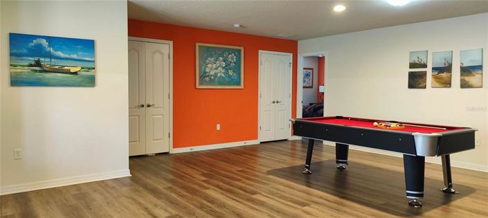 Image No.15-9 Bed Property for sale