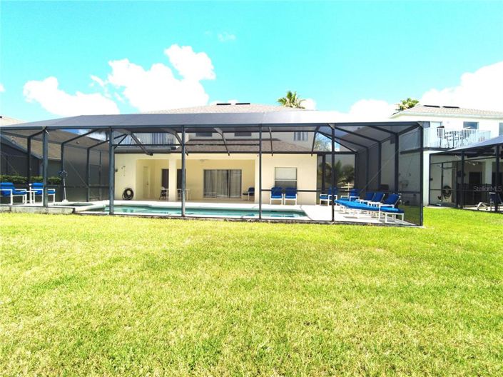 Image No.24-5 Bed Property for sale