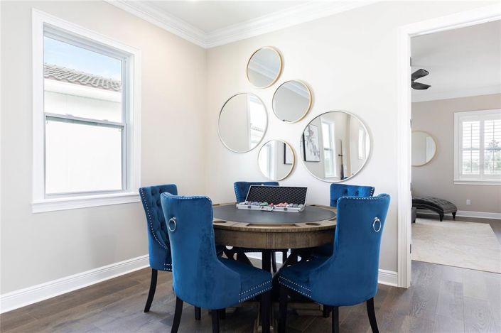 Image No.29-5 Bed Property for sale