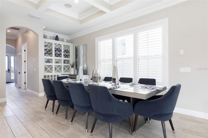 Image No.7-5 Bed Property for sale