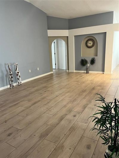 Image No.6-Propriété de 4 chambres à vendre à Davenport