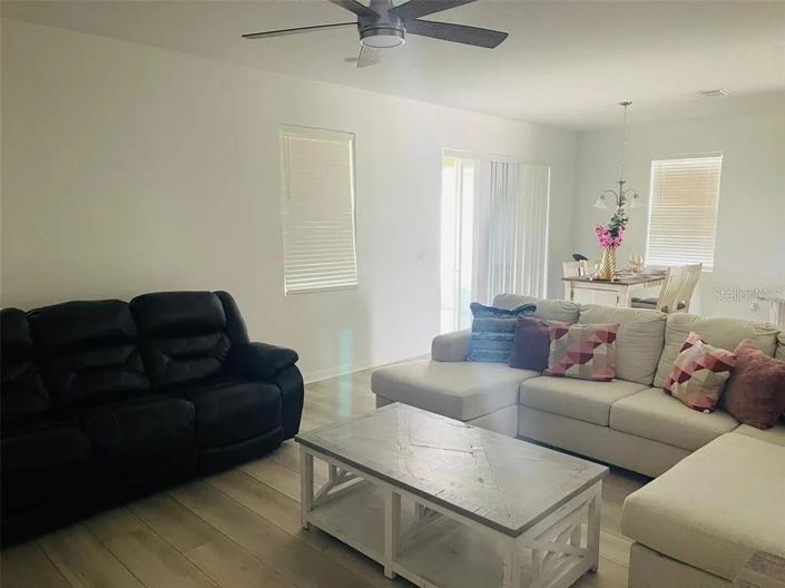 Image No.14-4 Bed Property for sale