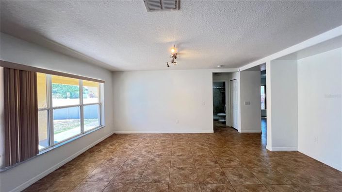 Image No.12-Propriété de 5 chambres à vendre à Davenport