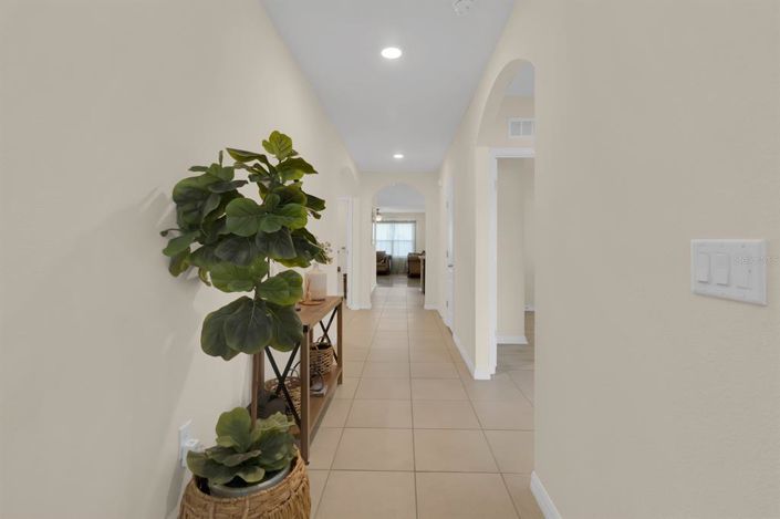 Image No.12-4 Bed Property for sale