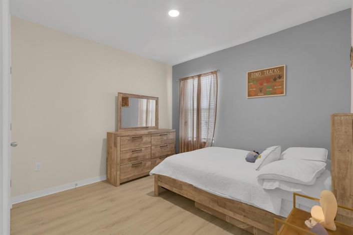 Image No.31-4 Bed Property for sale