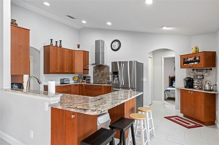 Image No.19-5 Bed Property for sale