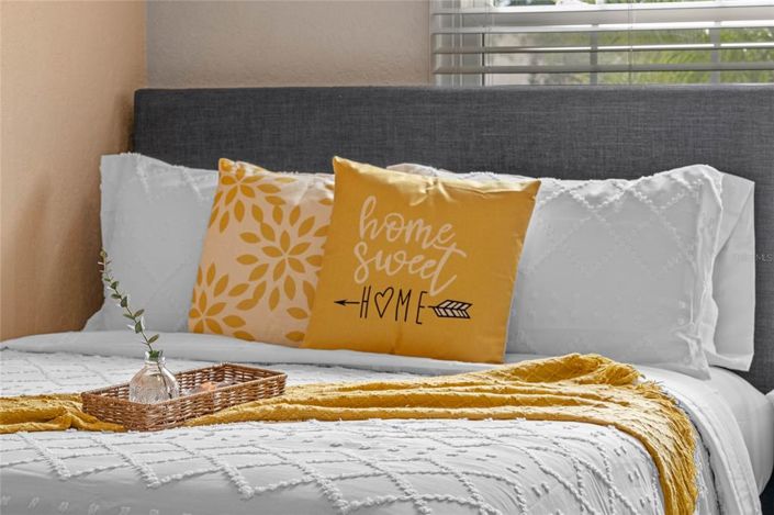 Image No.24-5 Bed Property for sale