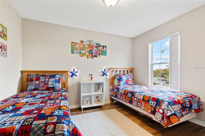 Image No.30-4 Bed Townhouse for sale