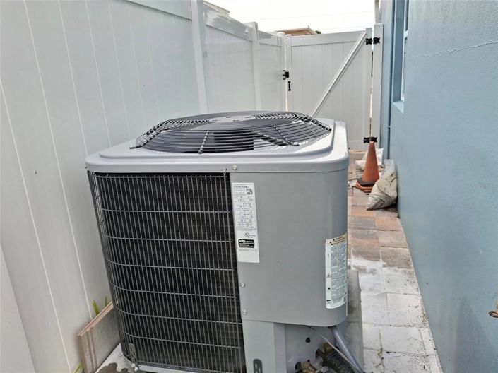 Image No.35-2 Bed Property for sale