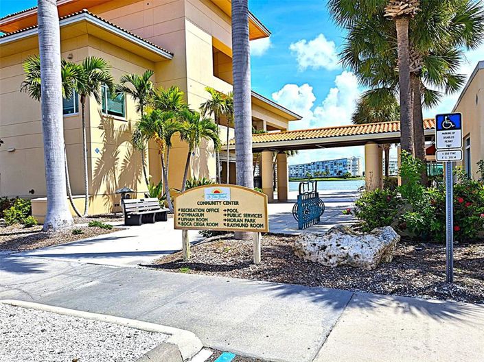 Image No.39-2 Bed Property for sale