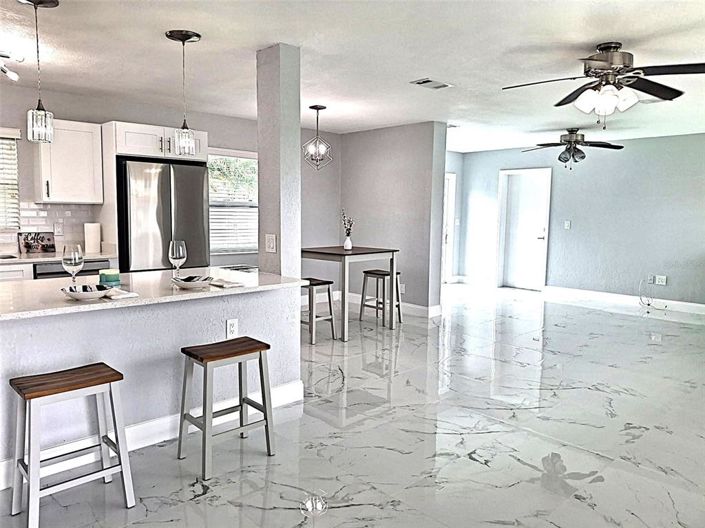 Image No.4-2 Bed Property for sale