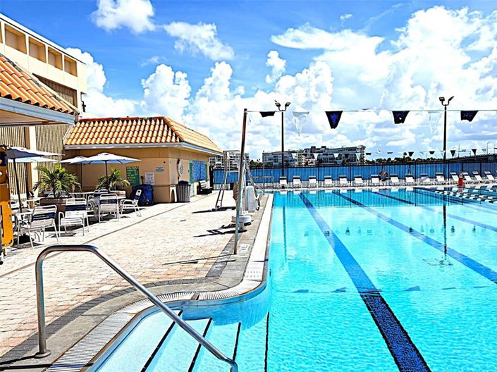 Image No.41-2 Bed Property for sale