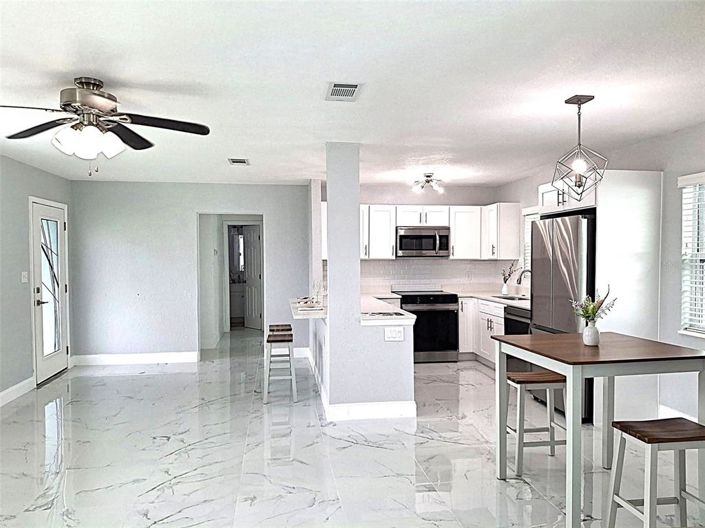 Image No.7-2 Bed Property for sale