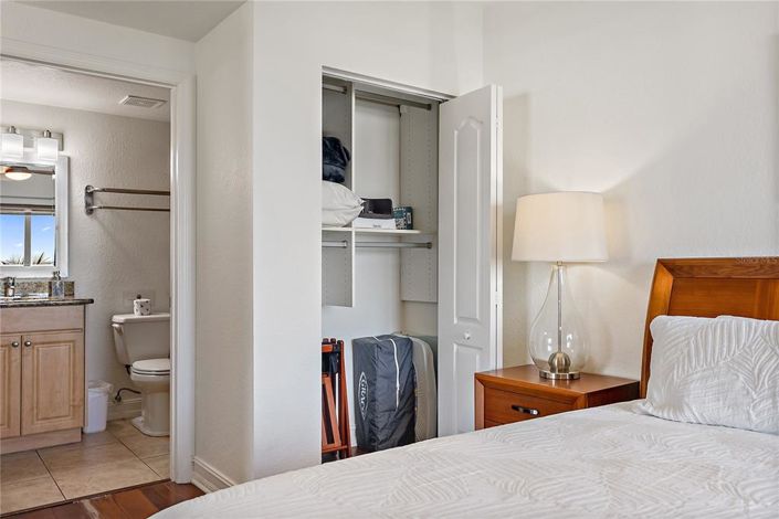 Image No.15-Propriété de 2 chambres à vendre à Treasure Island