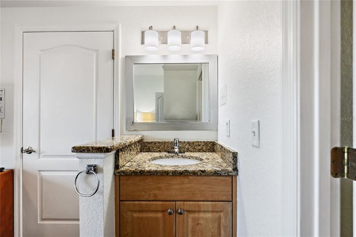 Image No.16-Propriété de 2 chambres à vendre à Treasure Island