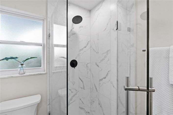 Image No.31-3 Bed Property for sale