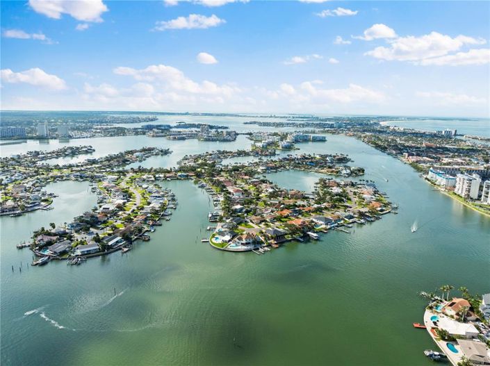 Image No.42-3 Bed Property for sale