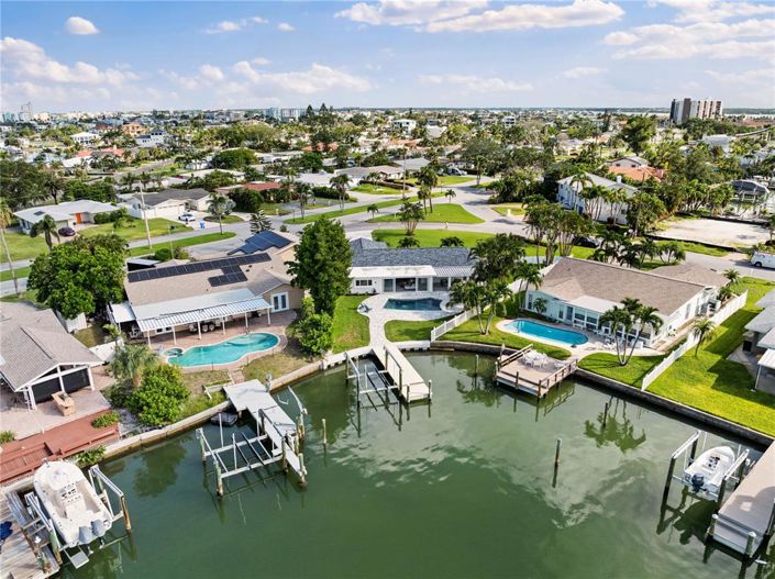 Image No.46-3 Bed Property for sale