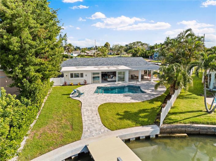 Image No.47-3 Bed Property for sale